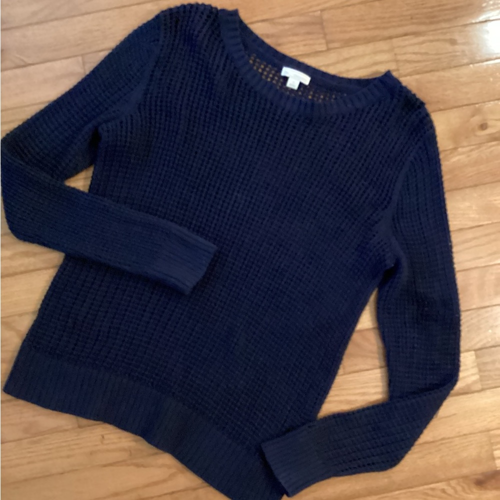 GAP OPEN STITCH KNIT ( crochet style) BOATNECK SWEATER GREAT FOR LAYERING!